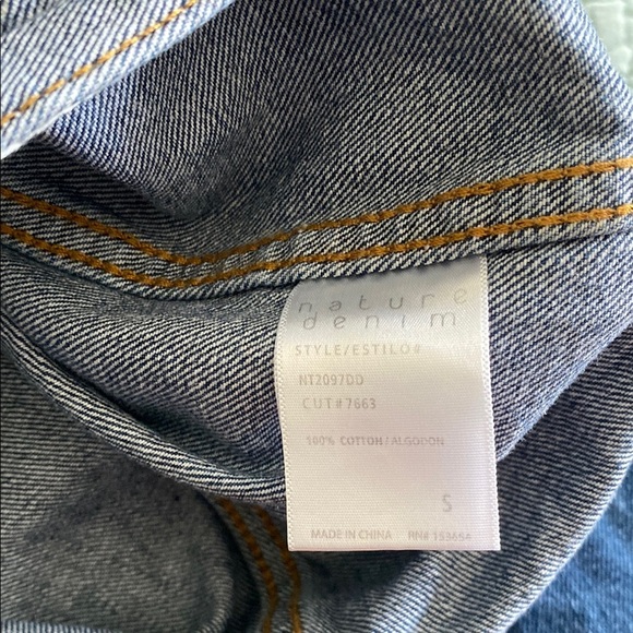 Distressed Jean Jacket - Picture 4 of 5